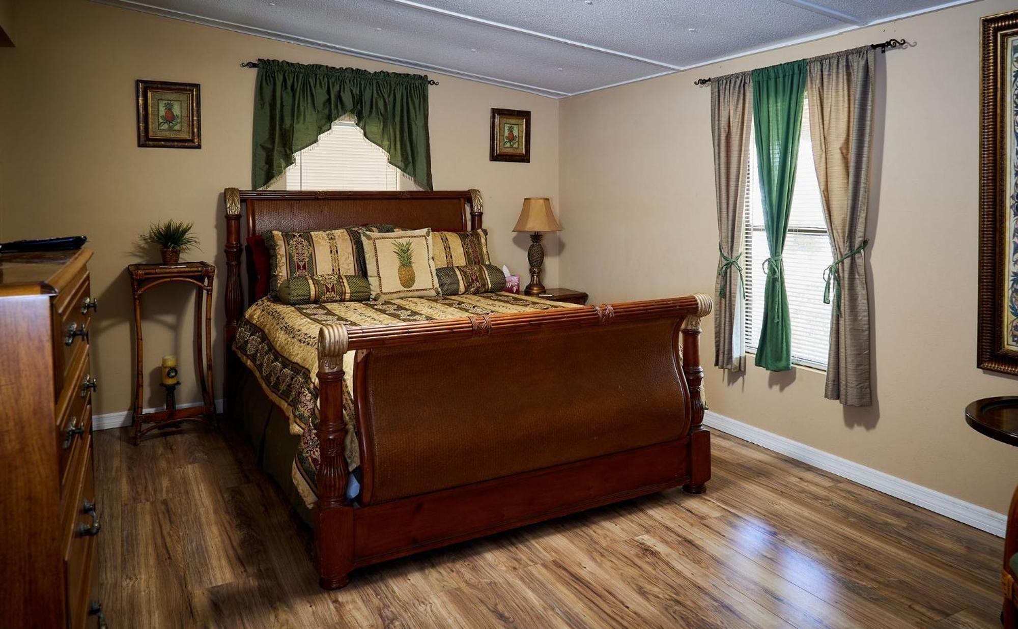 Room In Bb - Pleasant Days Bb Southwest Cottage Homosassa Exterior photo